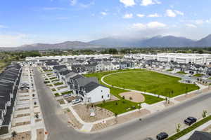 Bird's eye view with a mountain view