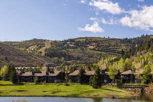 Photo 1 of 1428 N DEER VALLEY DR