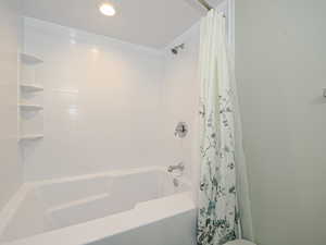 Bathroom with shower / tub combo