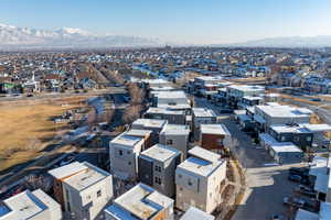 Bird's eye view featuring a mountain view