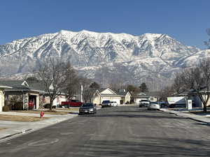 View of mountain feature