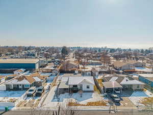 Birds eye view of property