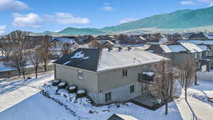 View of mountain feature