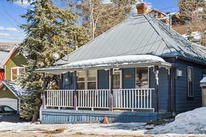 View of front of house with a porch