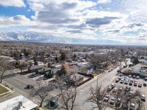 Drone / aerial view featuring a mountain view