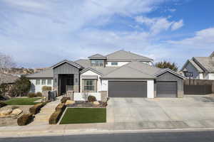 View of front of house featuring a garage