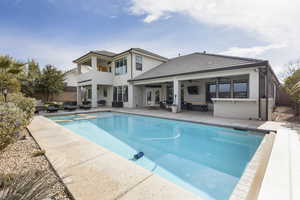 View of swimming pool featuring an outdoor hangout area, french doors, ceiling fan, and a patio area