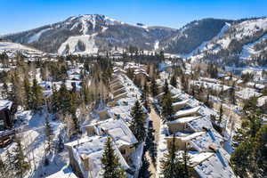 View of mountain feature