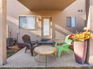 View of patio / terrace with cooling unit