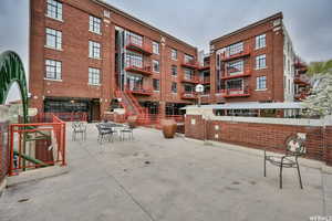 Common Area Patio Space