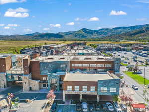 Drone / aerial view featuring a mountain view