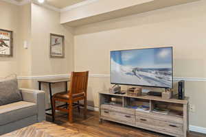 Photo 9 of 1487  WOODSIDE AVE #B105