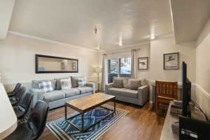 Photo 5 of 1487  WOODSIDE AVE #B105