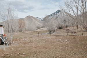 View of mountain feature