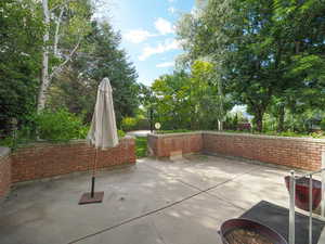 Patio off Kitchen/Family Room