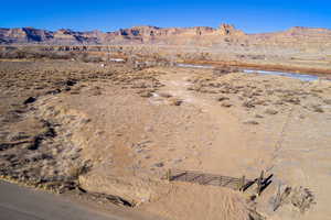 View of mountain feature