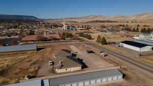 Bird's eye view with a mountain view