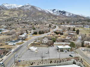 Bird's eye view featuring a mountain view