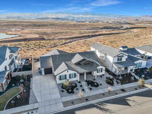 Bird's eye view featuring a mountain view