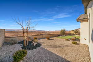 View of yard featuring a mountain view