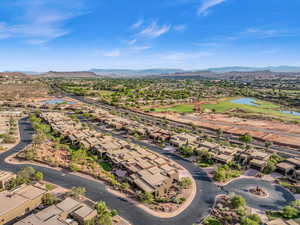 Bird's eye view with a mountain view