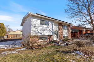 View of front of home featuring a front yard