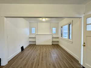 Living Room - Laminate Flooring