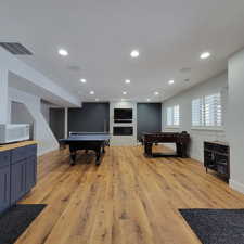 Basement family/recreation room