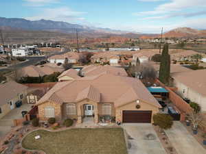 Bird's eye view featuring a mountain view