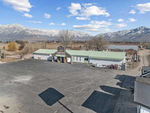 Bird's eye view with a mountain view