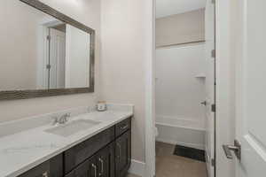 Full bathroom designed to serve the upstairs bedrooms.