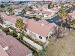 Birds eye view of property