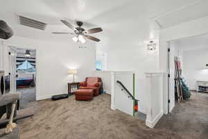 Sitting room with carpet