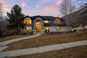 View of front of home featuring a yard