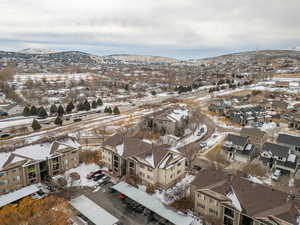 Snowy aerial view with a mountain view