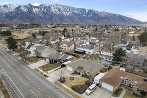 Aerial view with a mountain view
