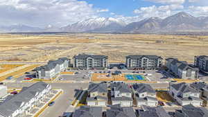 Drone / aerial view featuring a mountain view