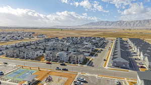 Aerial view with a mountain view