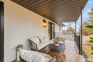 Balcony featuring an outdoor hangout area