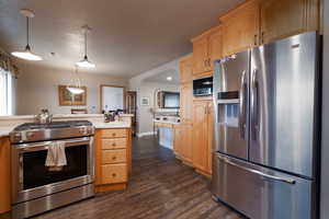 Beautiful stainless steel appliances with brand new gas stove/oven