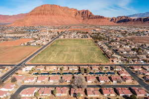 Drone / aerial view featuring a mountain view