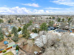 Aerial view with a mountain view