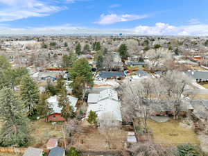 Bird's eye view featuring a mountain view