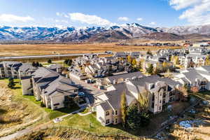 Drone / aerial view featuring a mountain view