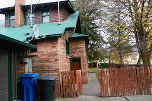 View of side of house from driveway