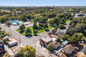 Birds eye view of property