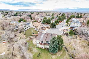 Drone / aerial view featuring a mountain view