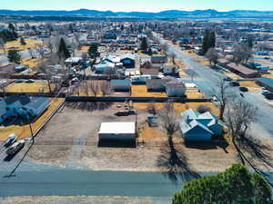 Bird's eye view with a mountain view