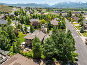 Drone / aerial view featuring a mountain view