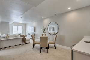 Finished basement with wet bar